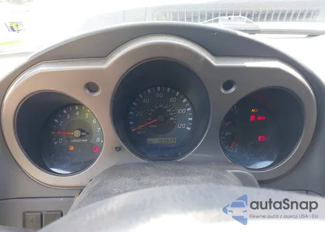 2002 Nissan Xterra Se z USA, uszkodzony, nr VIN 5N1ED28Y82C600908